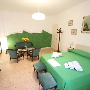 Next Stop Casilino Guest house