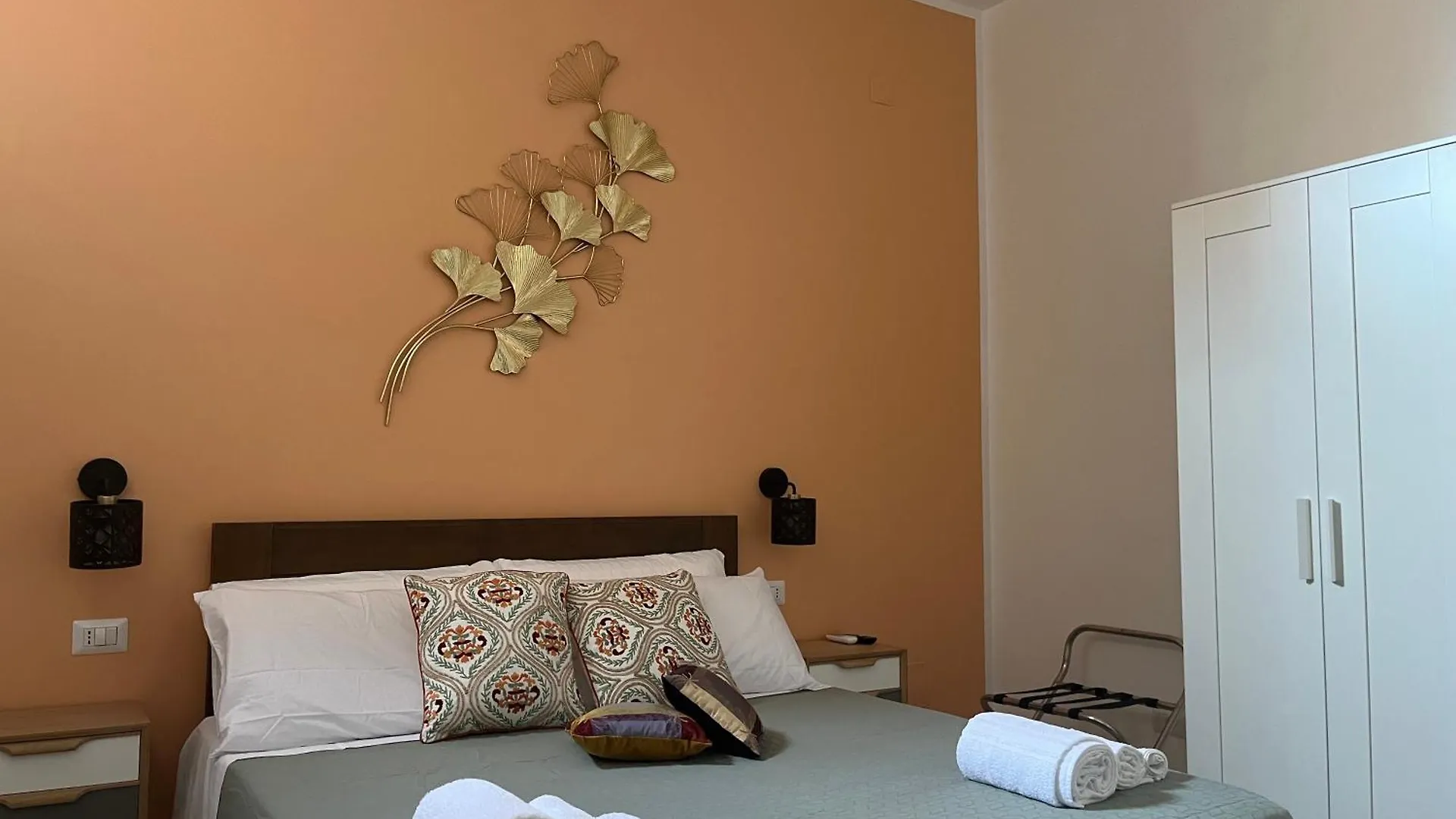 Guest house Lodi Modern House Hotel Rome